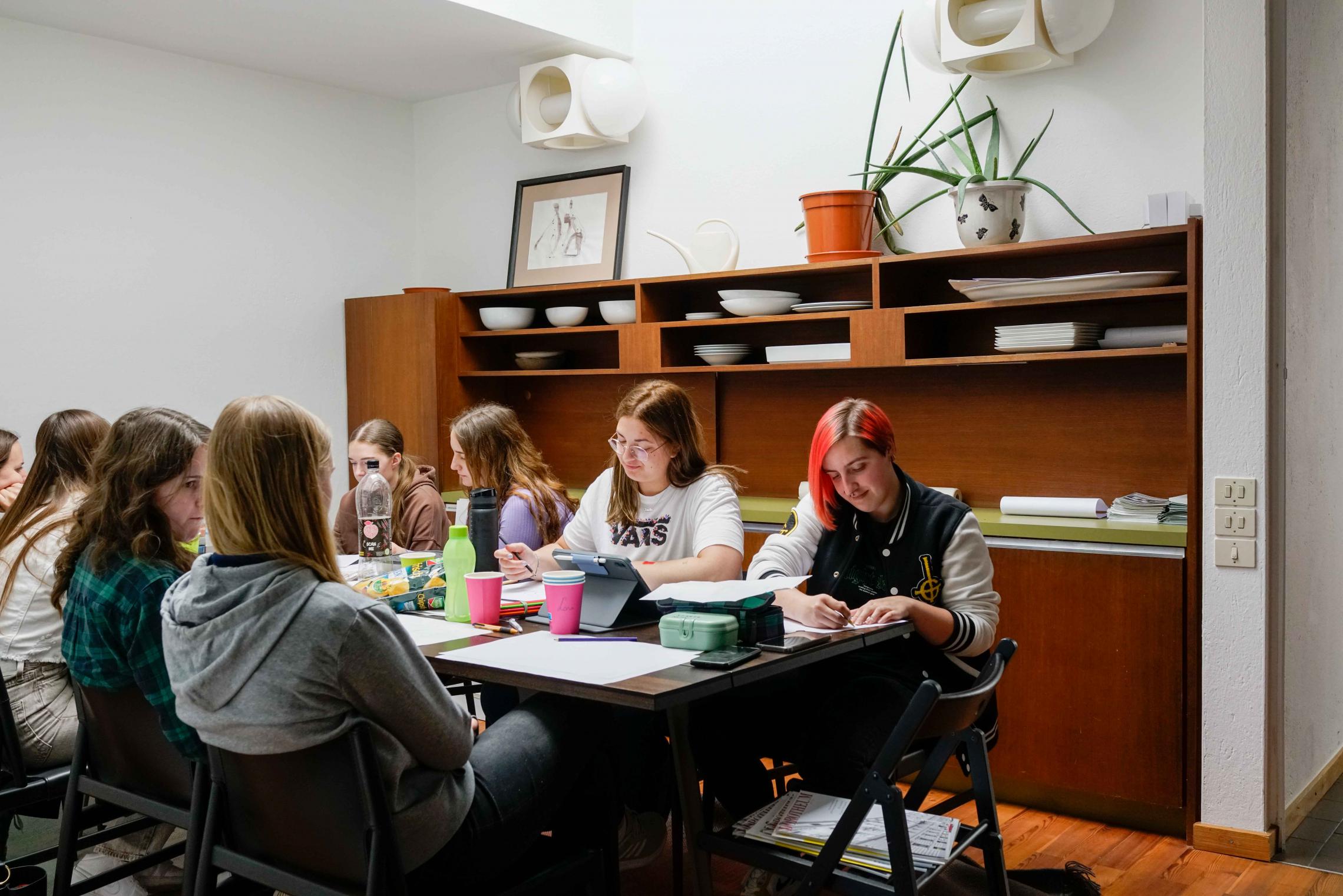 Haus Dellacher Schüler:innen zeichnen